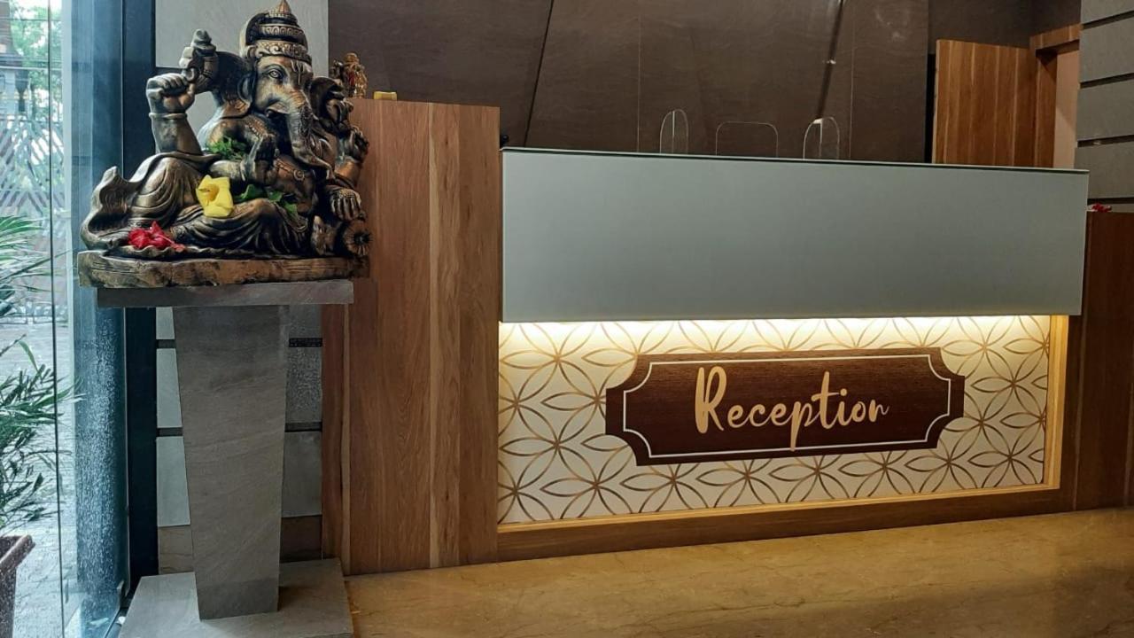 Hotel Royal City Siliguri Exterior foto